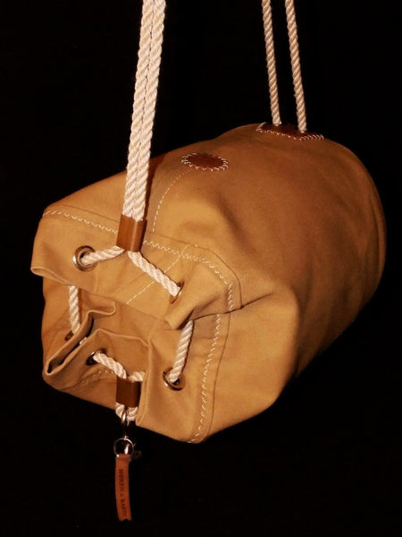 Rum Runner Seabag Set - Horizontal Duffle Bag position